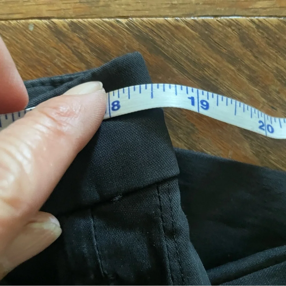 Lululemon Men's Black Pants size 36